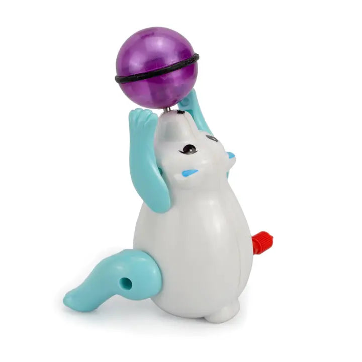 Chilly - Spinning Polar Bear