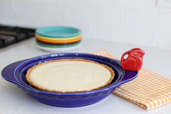 
            
                Load image into Gallery viewer, Fiesta Pie Plate &amp;amp; Scarlet Disc Pitcher Mini Set - Nora Fleming
            
        