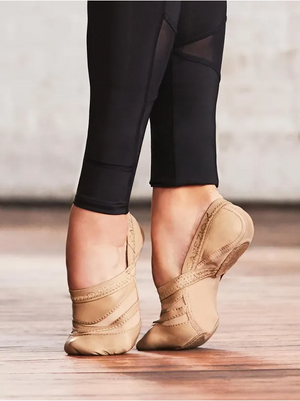 
            
                Load image into Gallery viewer, FF01 Caramel Seamless Stretch Freeform Ballet Shoe - Select Size
            
        