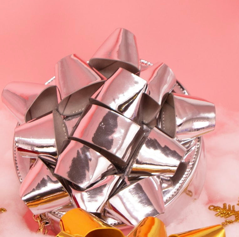 Glitzy Gift Ribbon Silver Handbag