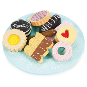 Wooden sales biscuit set